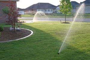 sprinklers at a subdivision working after a sprinkler repair in Milpitas